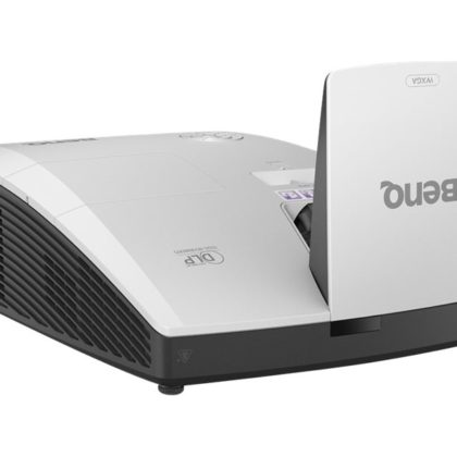 Videoprojecteur Ultra courte focale Benq MW855UST instrallation incluse